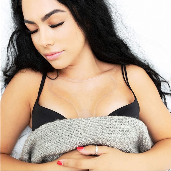 Wrinkle Reducing Décolleté Pads - Picture 4 of 8